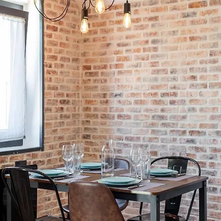 Apartamento Superbe Loft Industriel - Casa Vostra - Caution 800 Eur & Id Requises - Tram-frontiere *