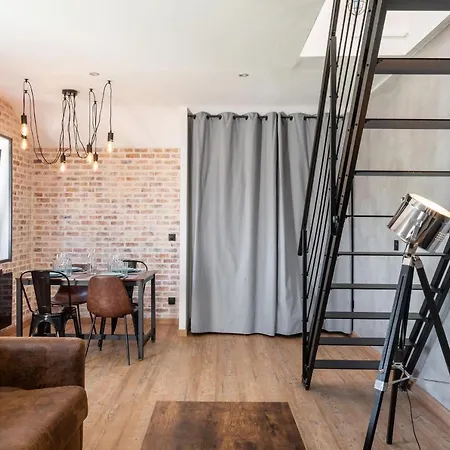 アパート Superbe Loft Industriel - Casa Vostra - Caution 800 Eur & Id Requises - Tram-frontiere ガイヤール